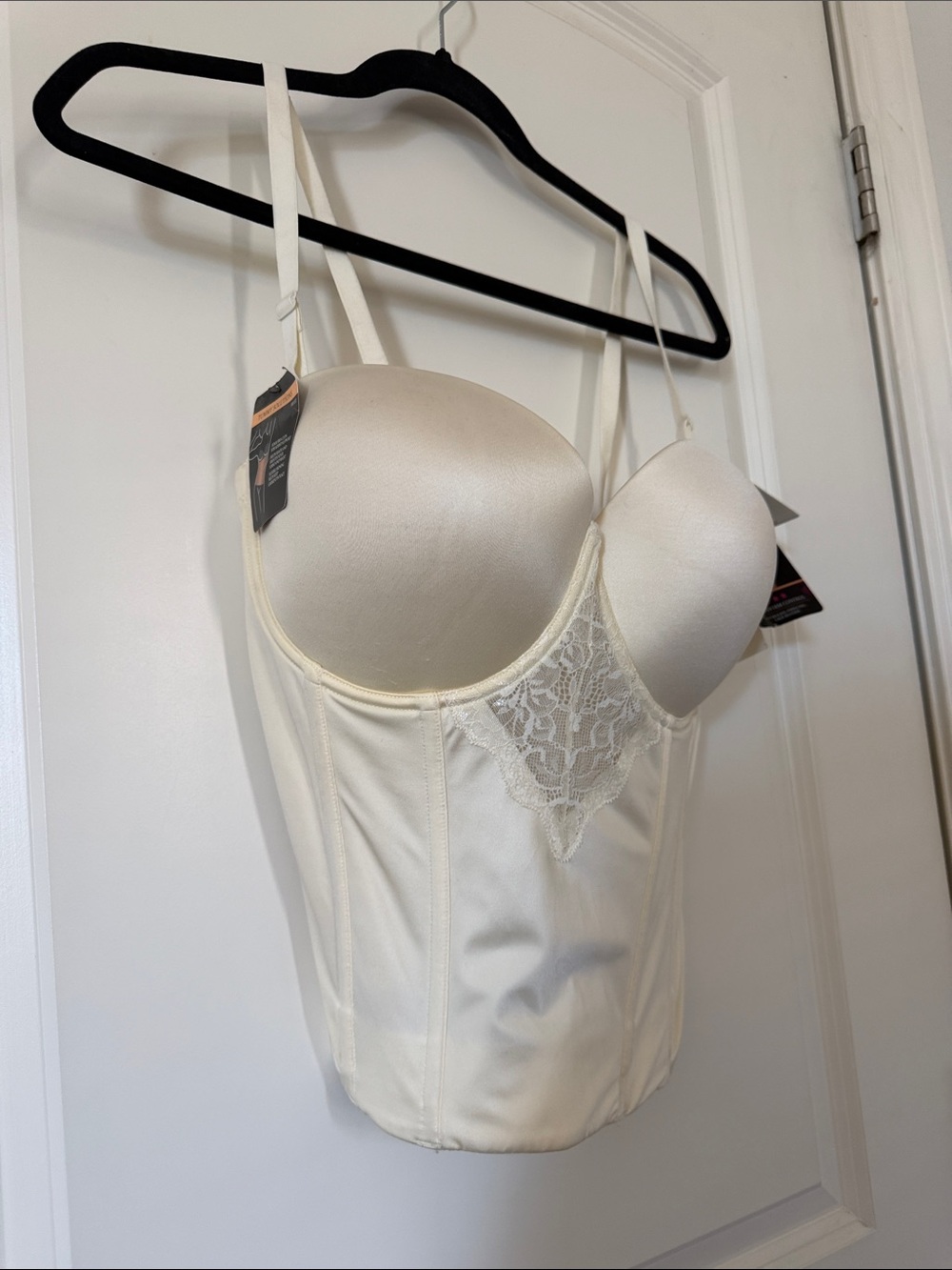 Maidenform Cream Longline Lace-Detail Bustier Bra